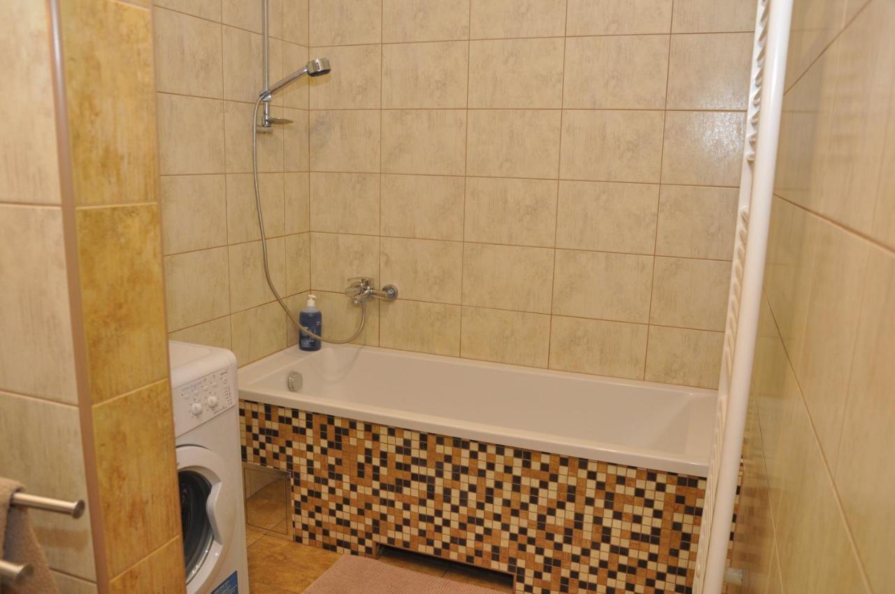 Apartament Bazantowo Κατοβίτσε Εξωτερικό φωτογραφία